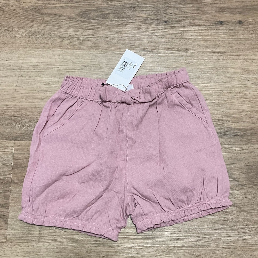 NWT Light weight rose pink girly shorts size 4‎